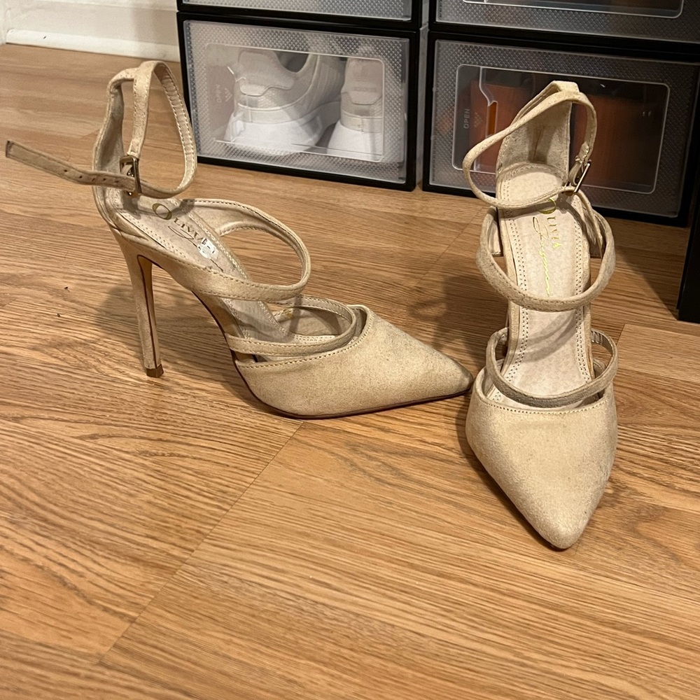 High Heels / size 5.5 / cream color